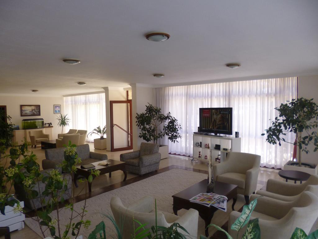 Albayrak Hotel Чесме Екстериор снимка